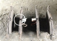 BMW 120i ブレーキパッド持込による交換を、ご依頼頂きました。