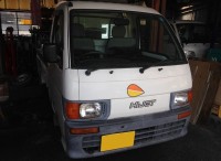 ダイハツ　ハイゼットトラック　車検ご依頼頂きました。