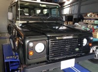 島田市　ランドローバー　ディフェンダー　ディスクブレーキローター及びブレーキパット交換ご依頼頂きました。