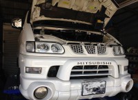 島田市　ミツビシ　デリカスペースギア　車検と一緒にショックアブソーバー交換