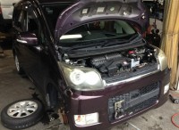 島田市　ダイハツ　ムーヴ　タイヤ組替交換及びフロントディスクパッド交換